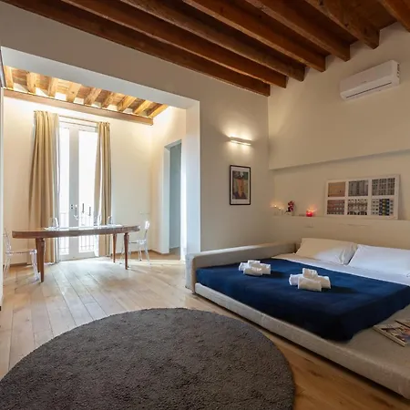 Apartment Ognissanti Suite-hosted By Sweetstay Florence
